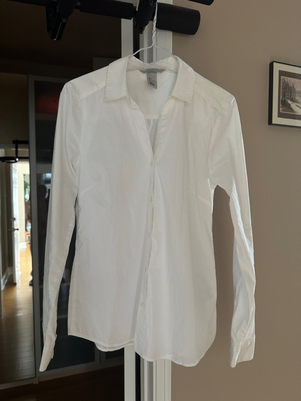 H&M White Button Down Shirt XS (Tag 4) Classic Cotton